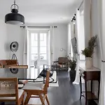 Master Deco Gem In Bairro Alto