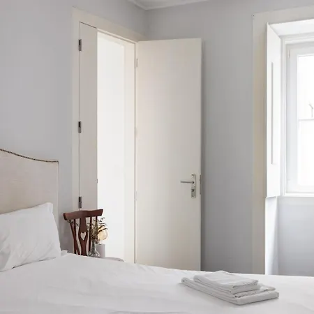 Master Deco Gem In Bairro Alto Lisbona